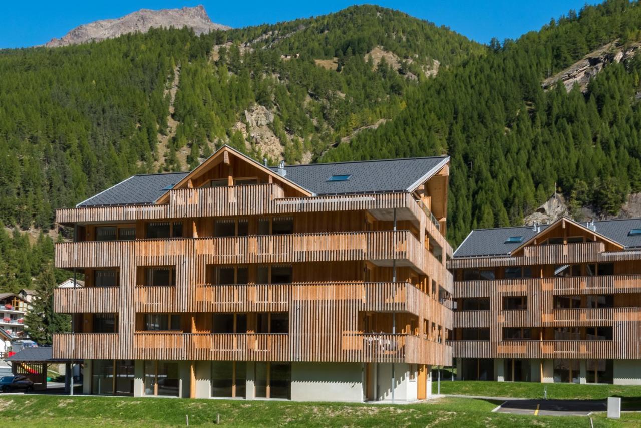 Montela Hotel & Resort - Apartments Saas-Grund Exterior photo